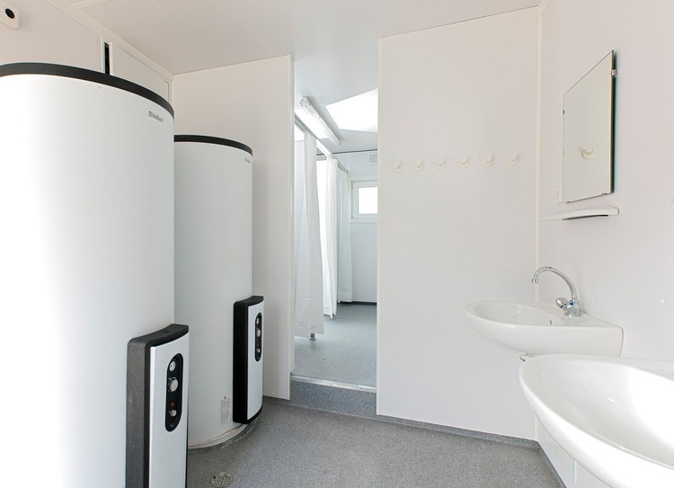 bolle-container-duschen-wc-kombination