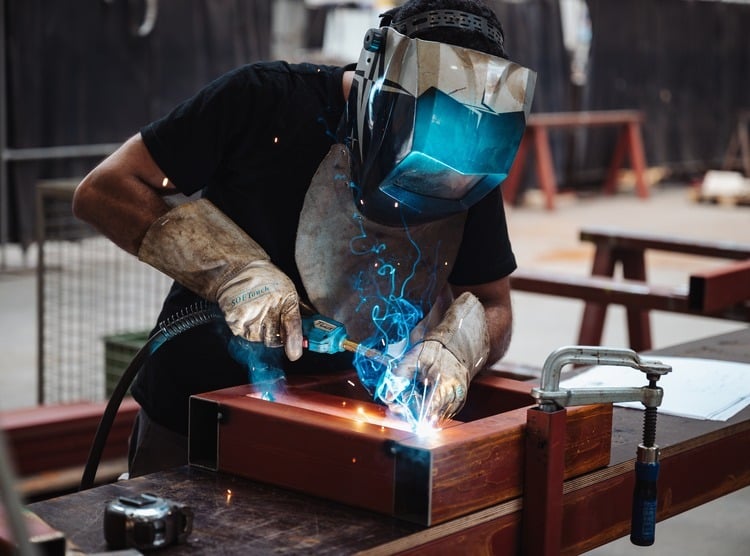 bolle-karriere-ausbildung-metallbauer